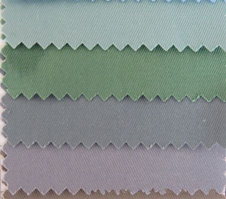 130*70 純染色ポリエステル/綿 T/C 65% 35% 看護師の制服用作業服用 織物