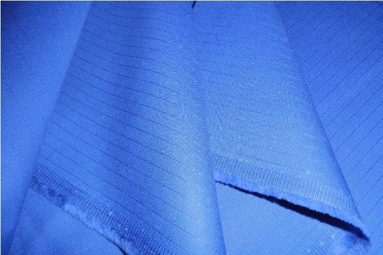 表面抵抗性のあるポリエステル綿導電性繊維抗静電性織物 10 7-10 9