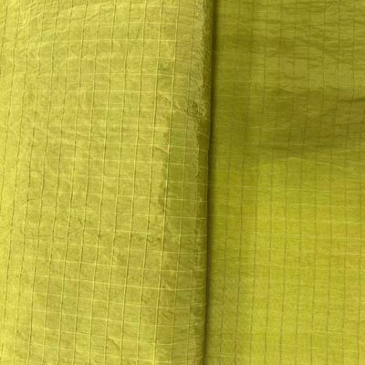 防水用 覆い付いた 繊維 輝く金属 覆い付いた 210D UHMWPE 格子停止ナイロン ジャケット用