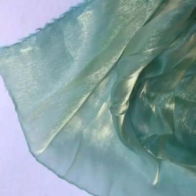 100% ポリエステル メタリック ジャッカード ブロケード プレッド スタイル 準備済み 発送