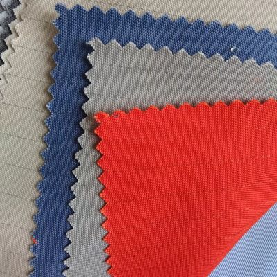 パーソナライズされた210Tタフェタポリエステル内膜織物 63D*63DYarn Count in TWILLスタイル