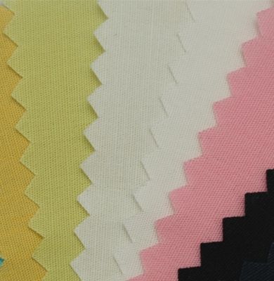 ワイルドに使用されたスタイルTWILL パーソナライズされた布 100%ポリエステル内膜 210T タフェタカラー布